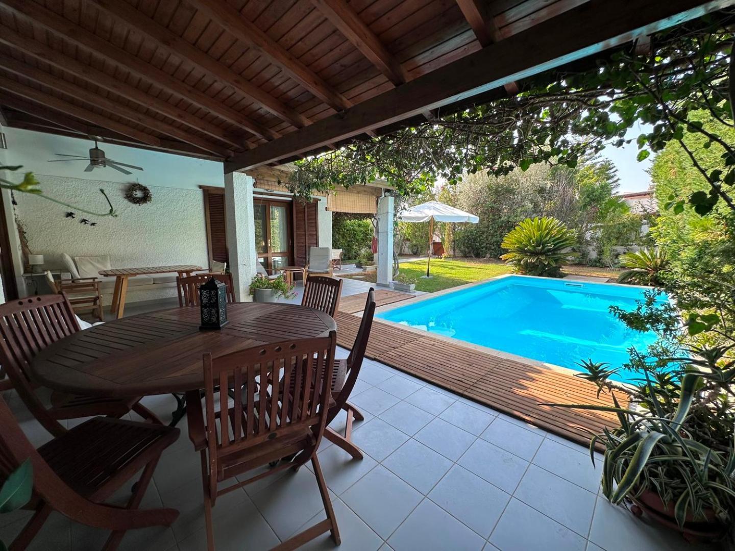 Villa Amy With A Pool In Porto Hydra By Goutos Properties Thermisia Bagian luar foto